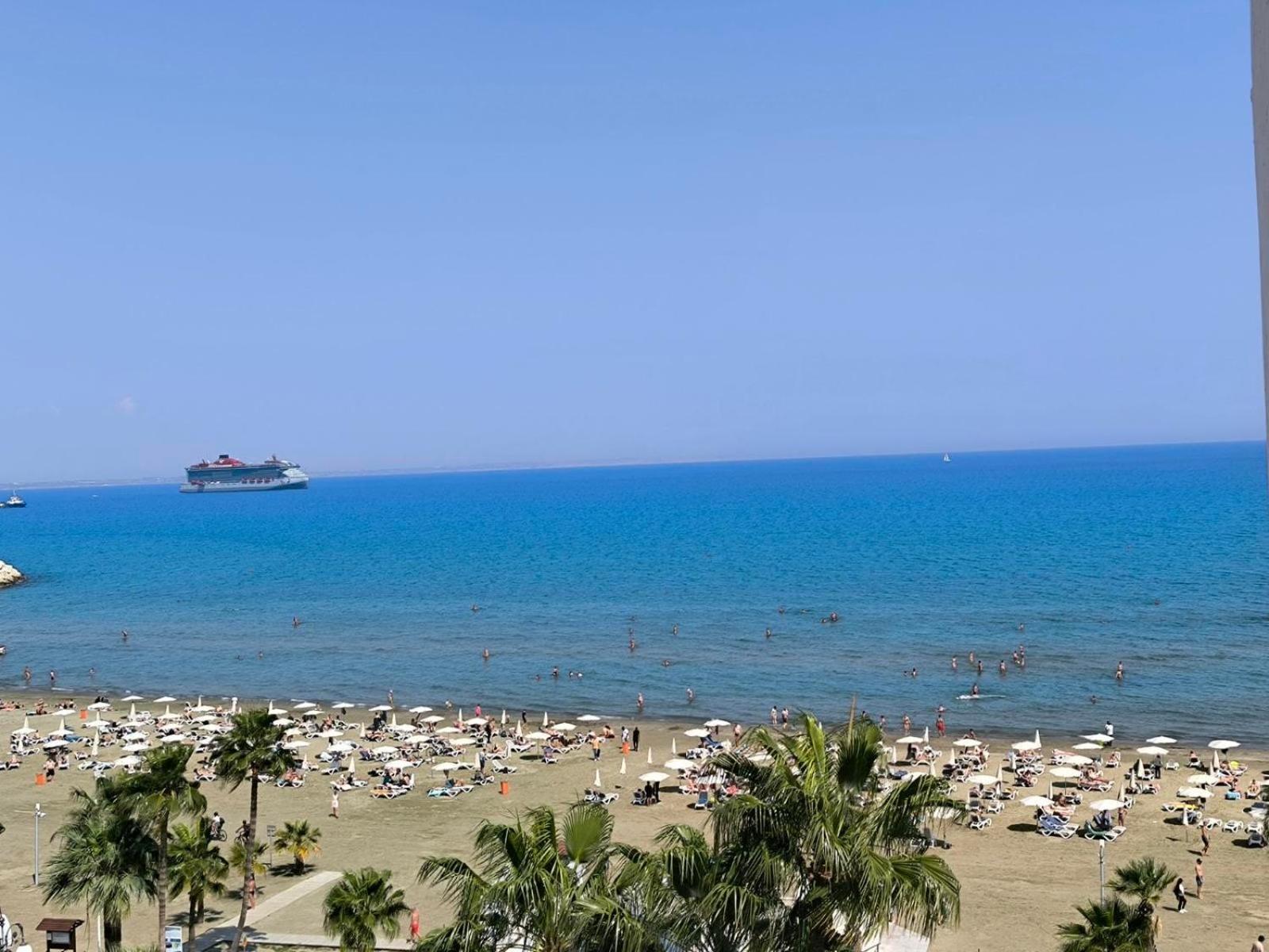 Sunorama Beach Garden - Seaview Larnaca Bagian luar foto